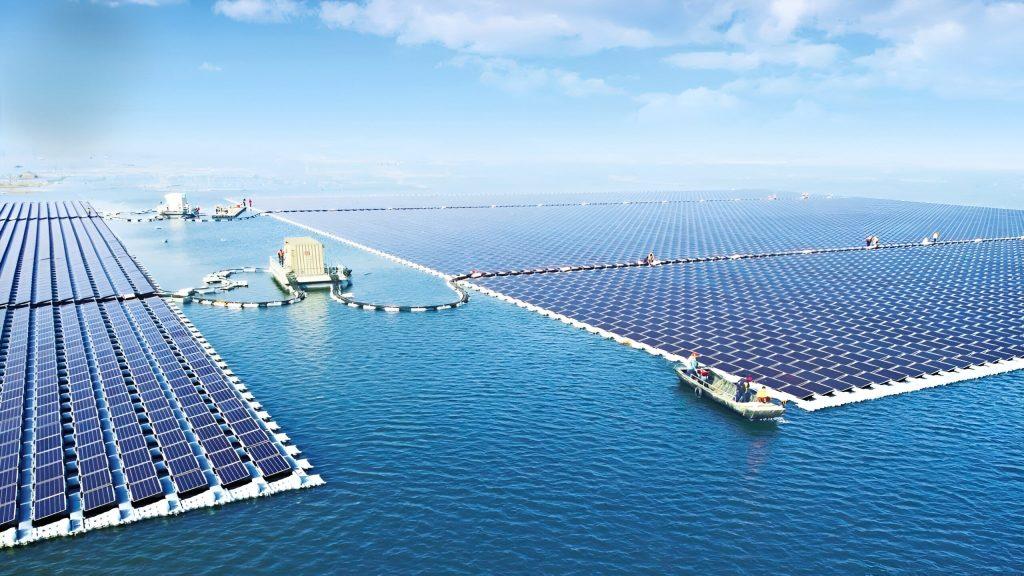 floating solar panel installation